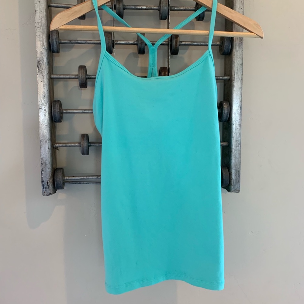 Lululemon classic Y back teal tank with shelf bra